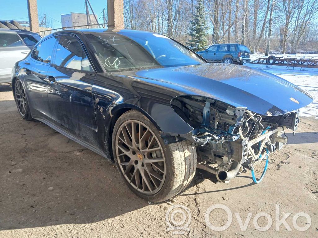 Panamera (971) Panamera  8W0906265L