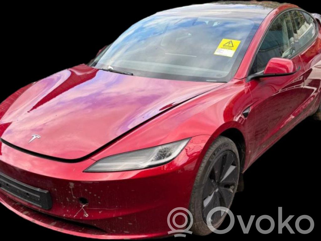 Model 3 Tesla Model 3  175830950A