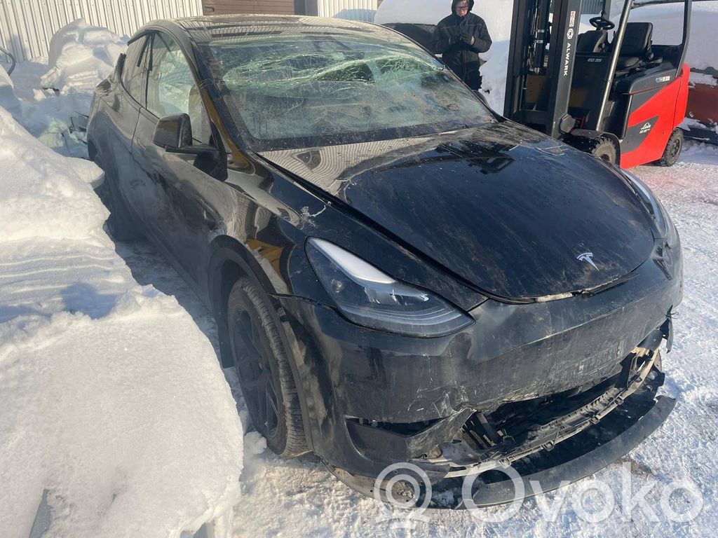Model Y Tesla Model Y  164741400A