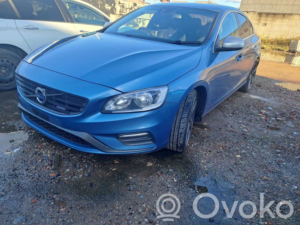 S60 S60  31343044