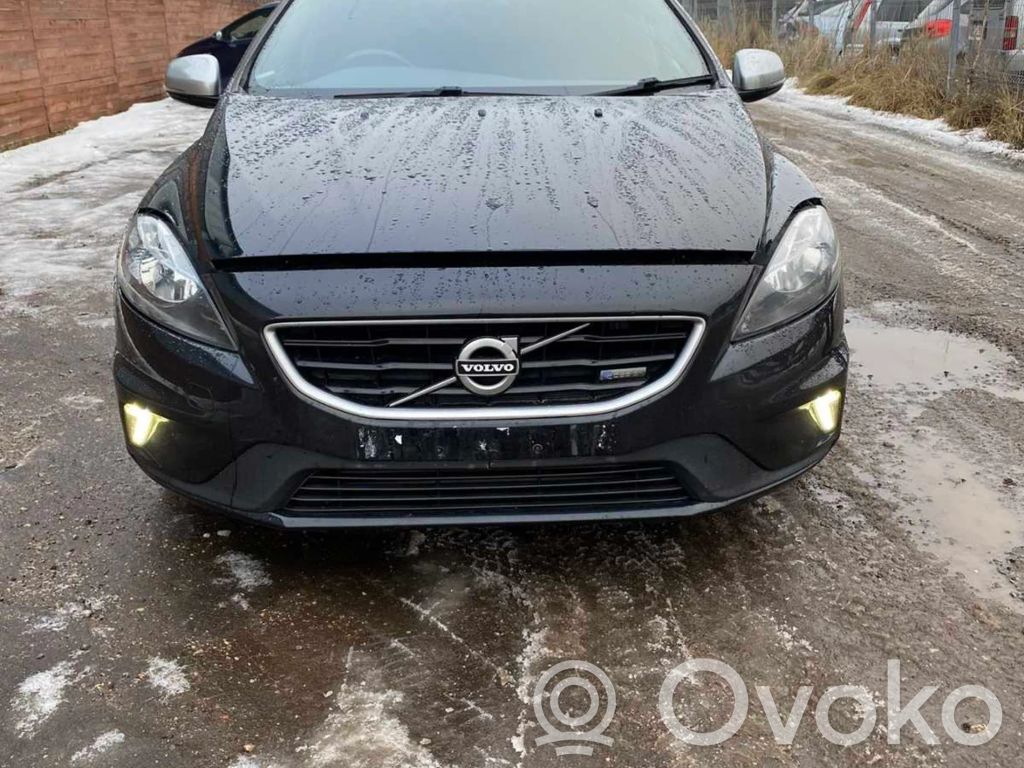 V40 S40, V40  31343044