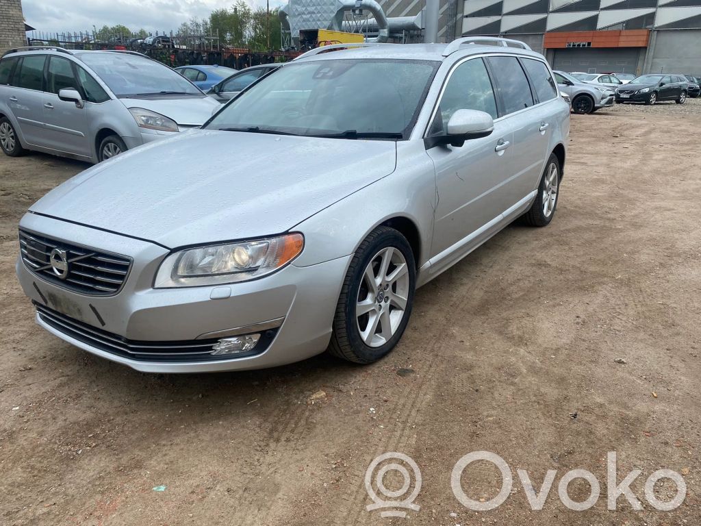 V70 S70, V70, V70 XC  10057280
