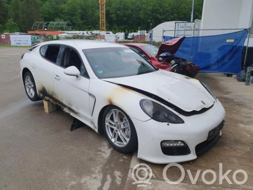 Panamera (970) Panamera  97054431111