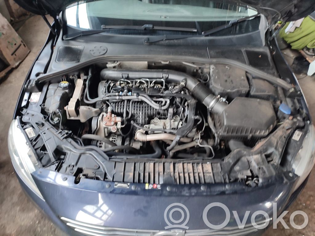 V60 V60, V60 Cross Country  39834945
