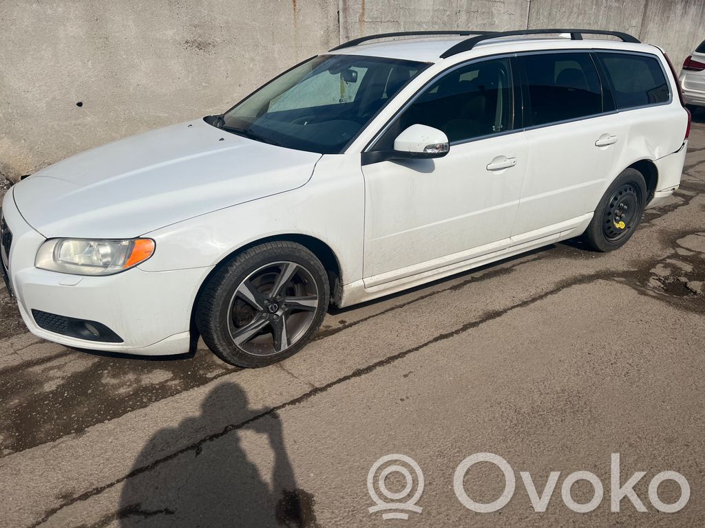 V70 S70, V70, V70 XC  30678564