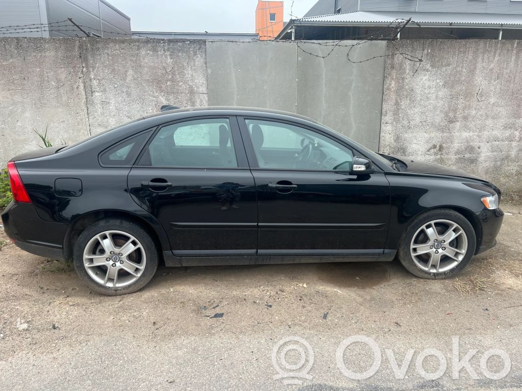 S40 S40, V40  1307030347