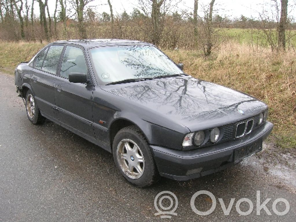 5 E34 Series 5  17512243345