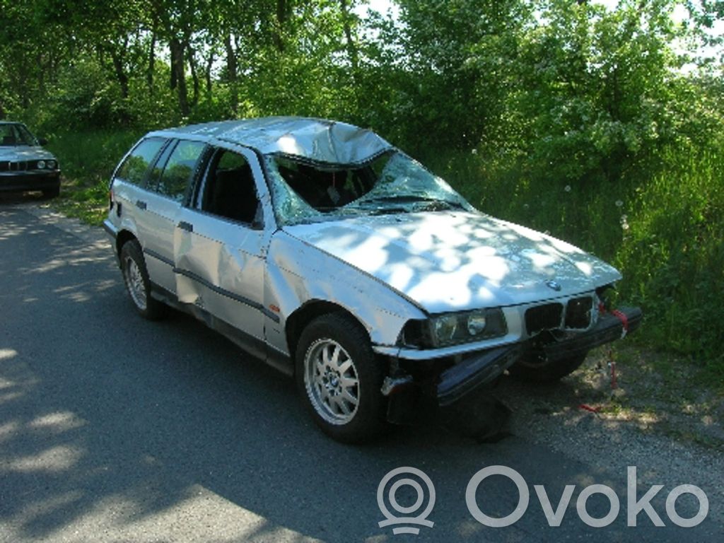 3 E36 Series 3  62131387414