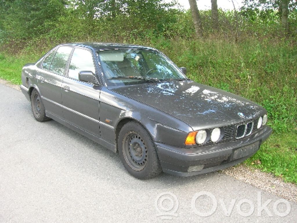 5 E34 Series 5  12141748261