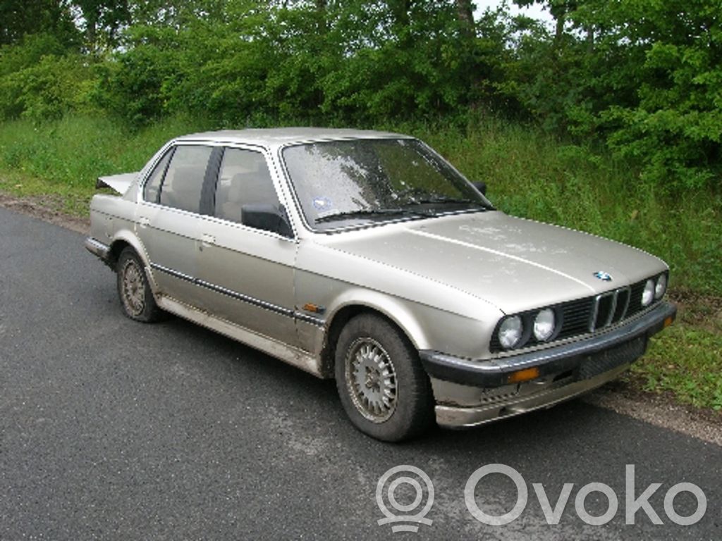 3 E30 Series 3  11521719040