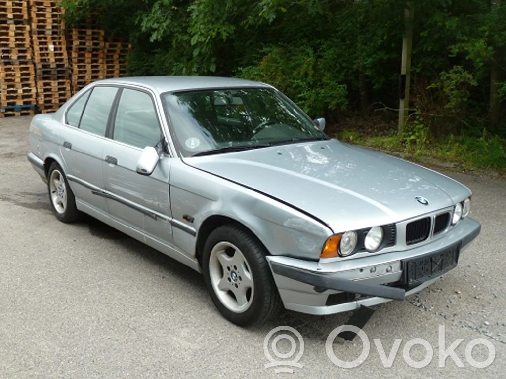 5 E34 Series 5  63121390276