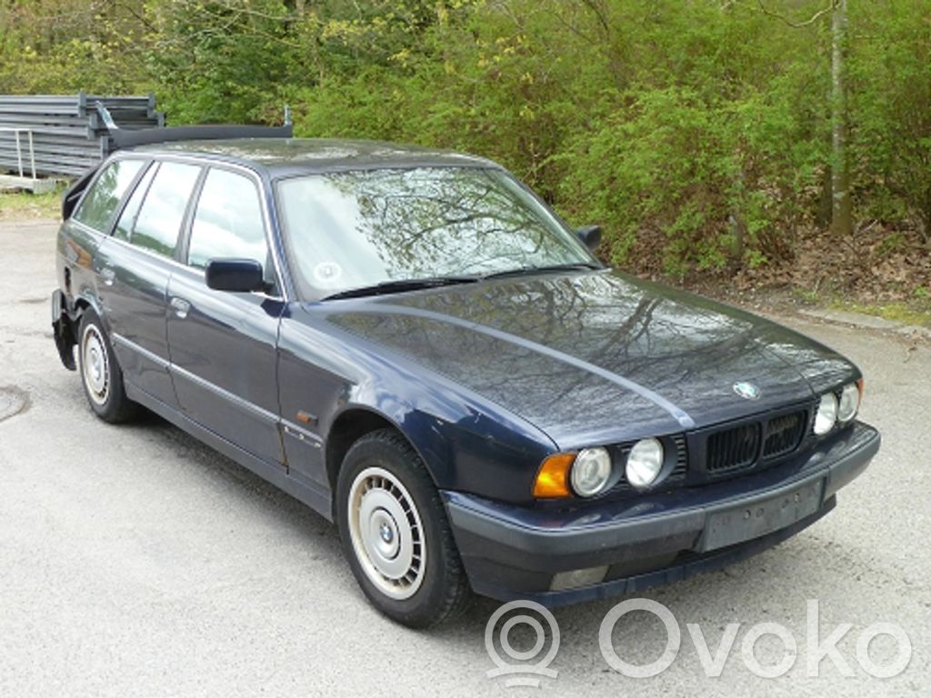 5 E34 Series 5  11001247610
