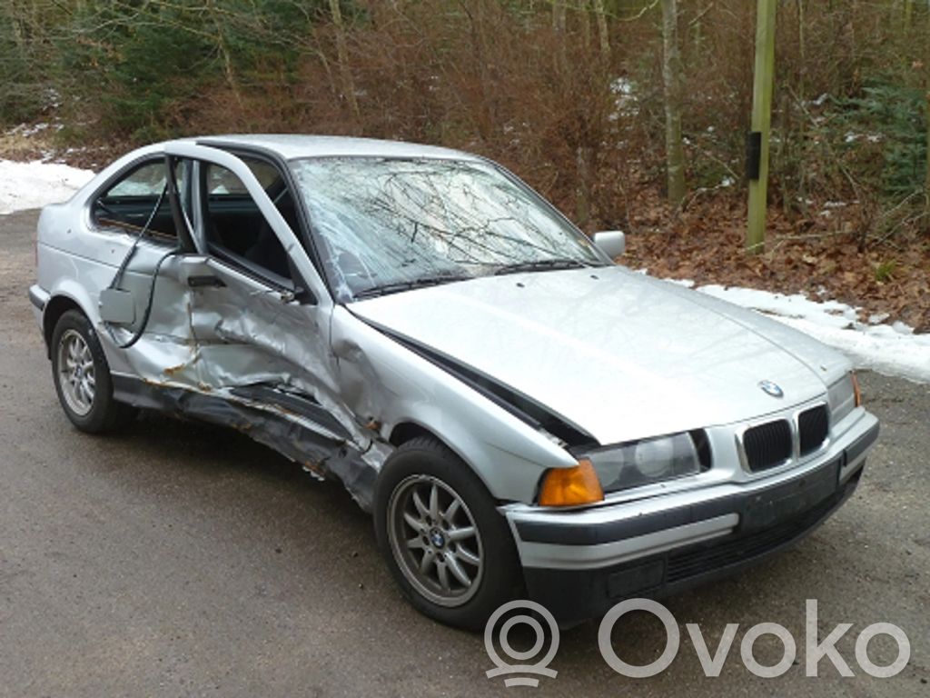 3 E36 Series 3  51128222458