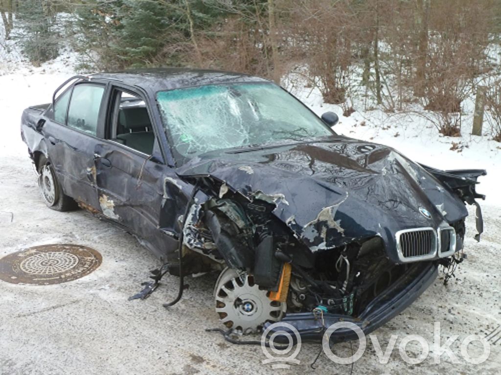 7 E38 Series 7  24601422704