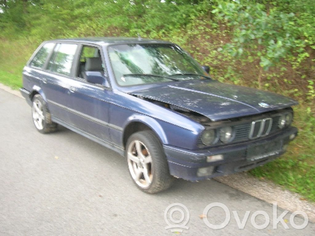 3 E30 Series 3  51161965779