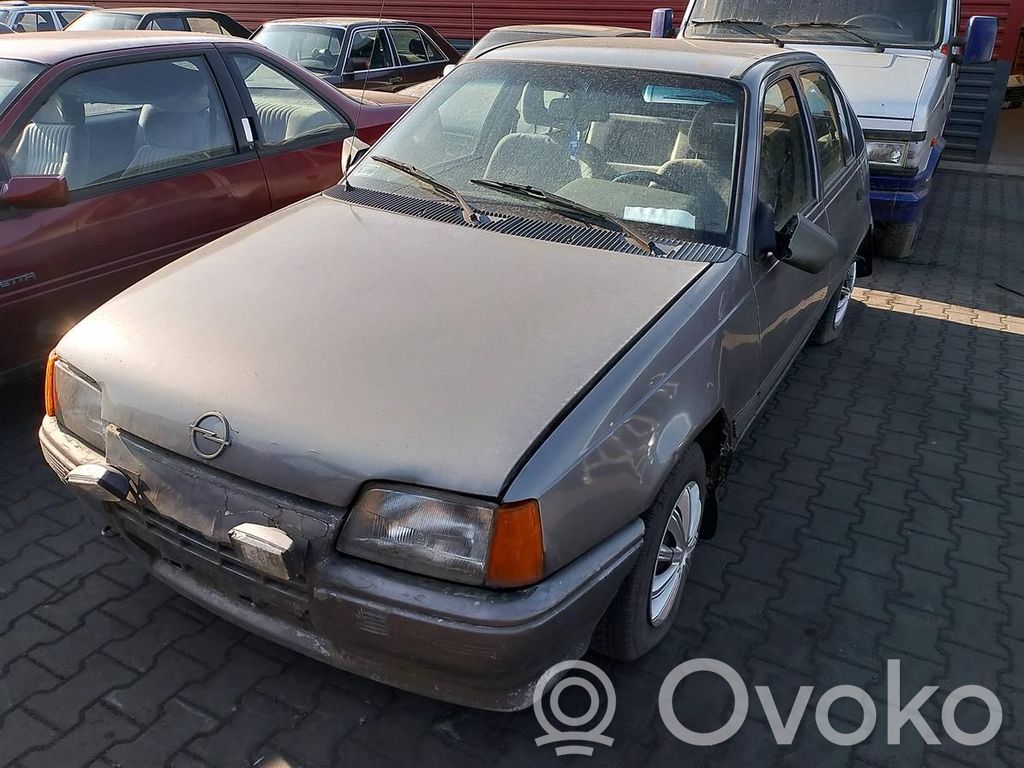 Kadett E Kadett  90142400