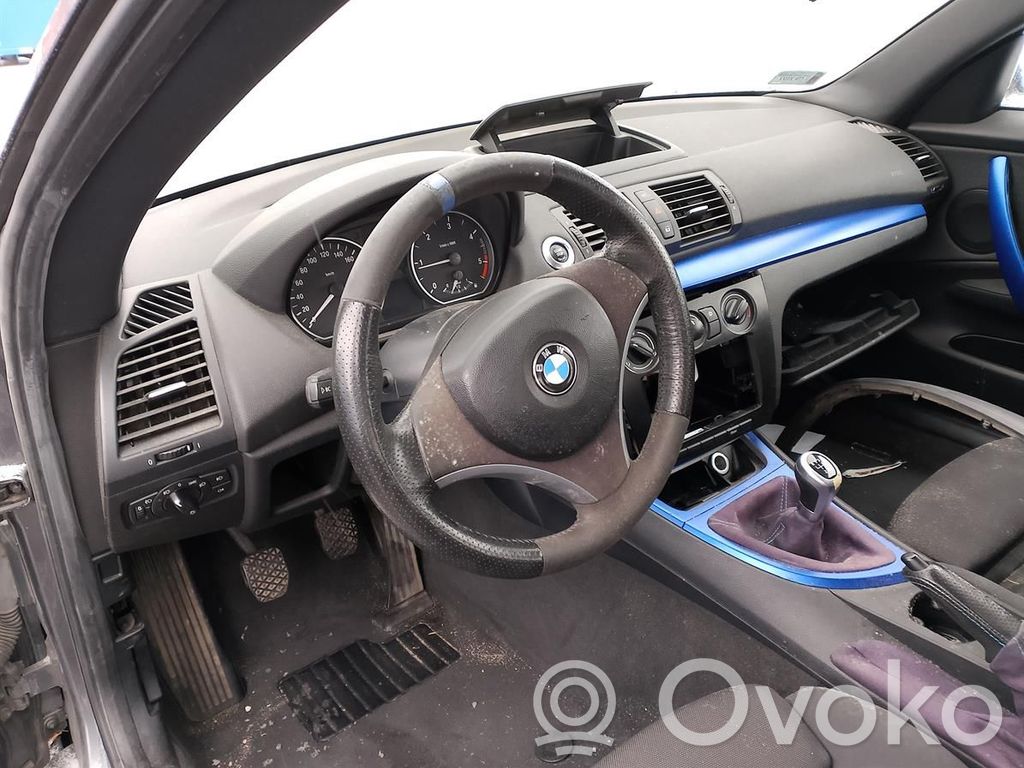 1 E81 E87 Series 1  30573643051642