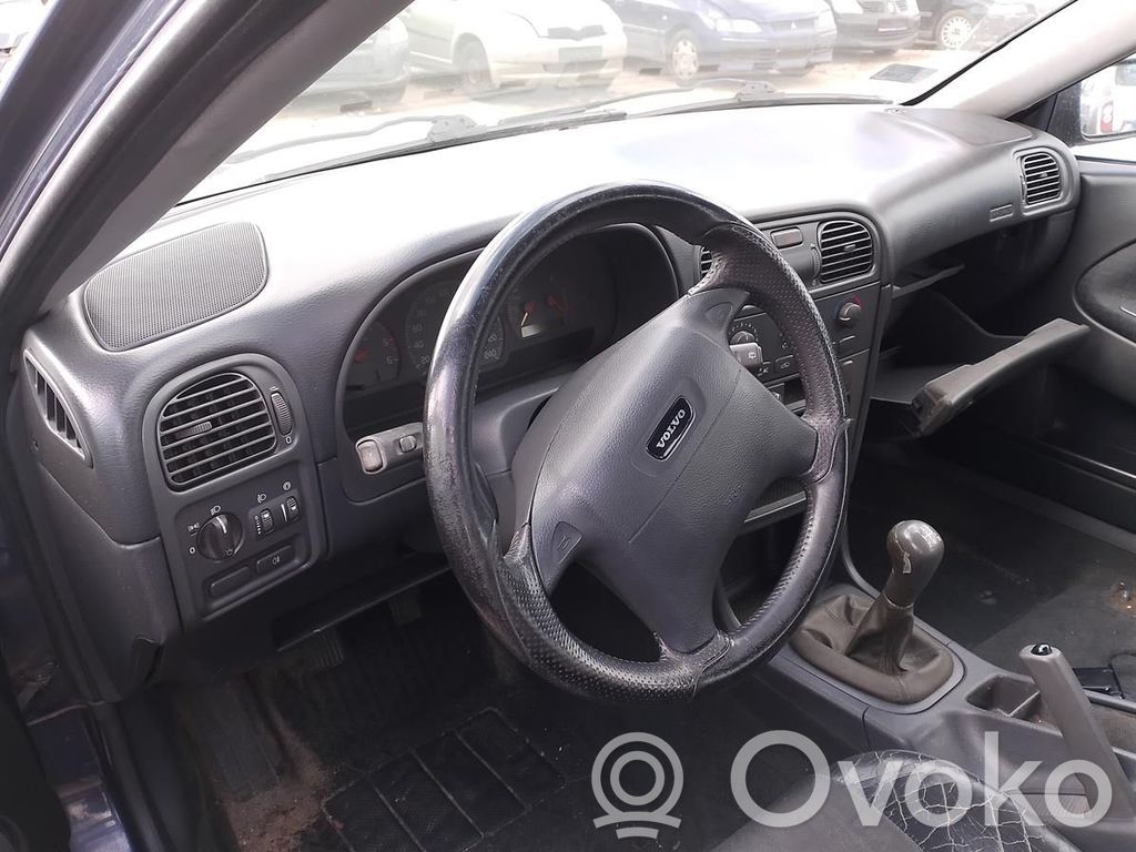 S40, V40 S40, V40