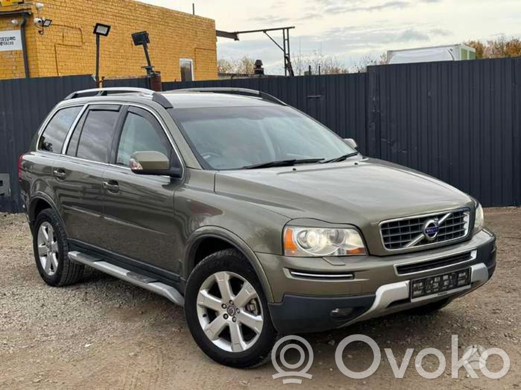 XC90 XC90  8662963