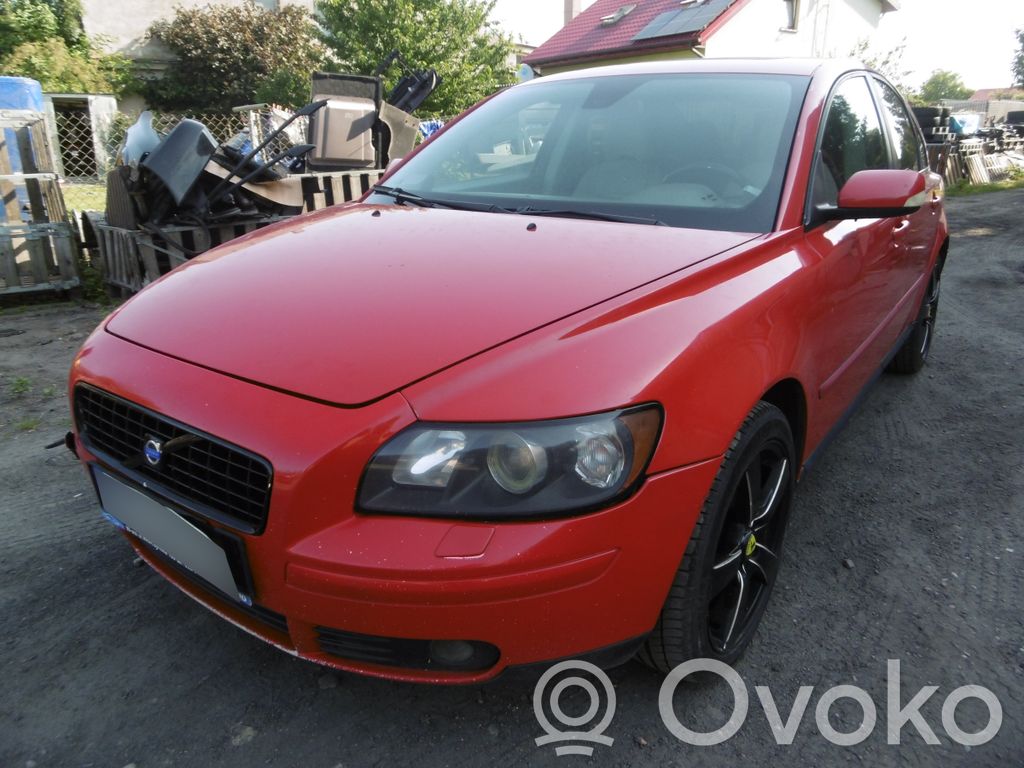 S40 S40, V40  30663866