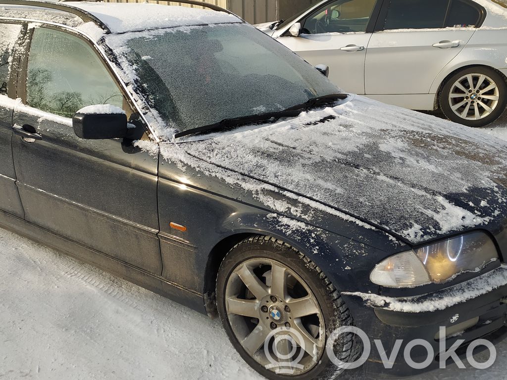 3 E46 Series 3  1740559