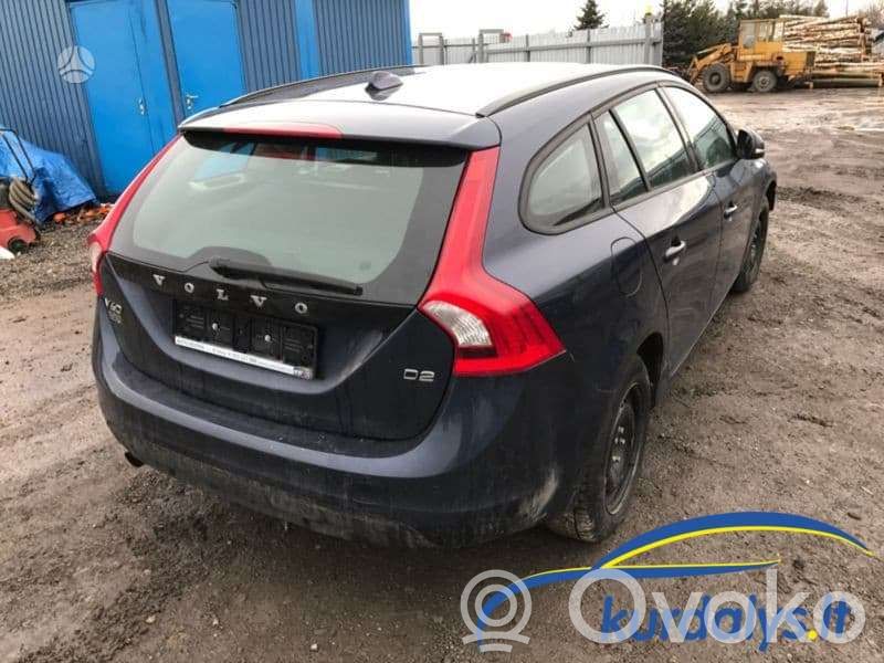 V60 V60, V60 Cross Country  31333004