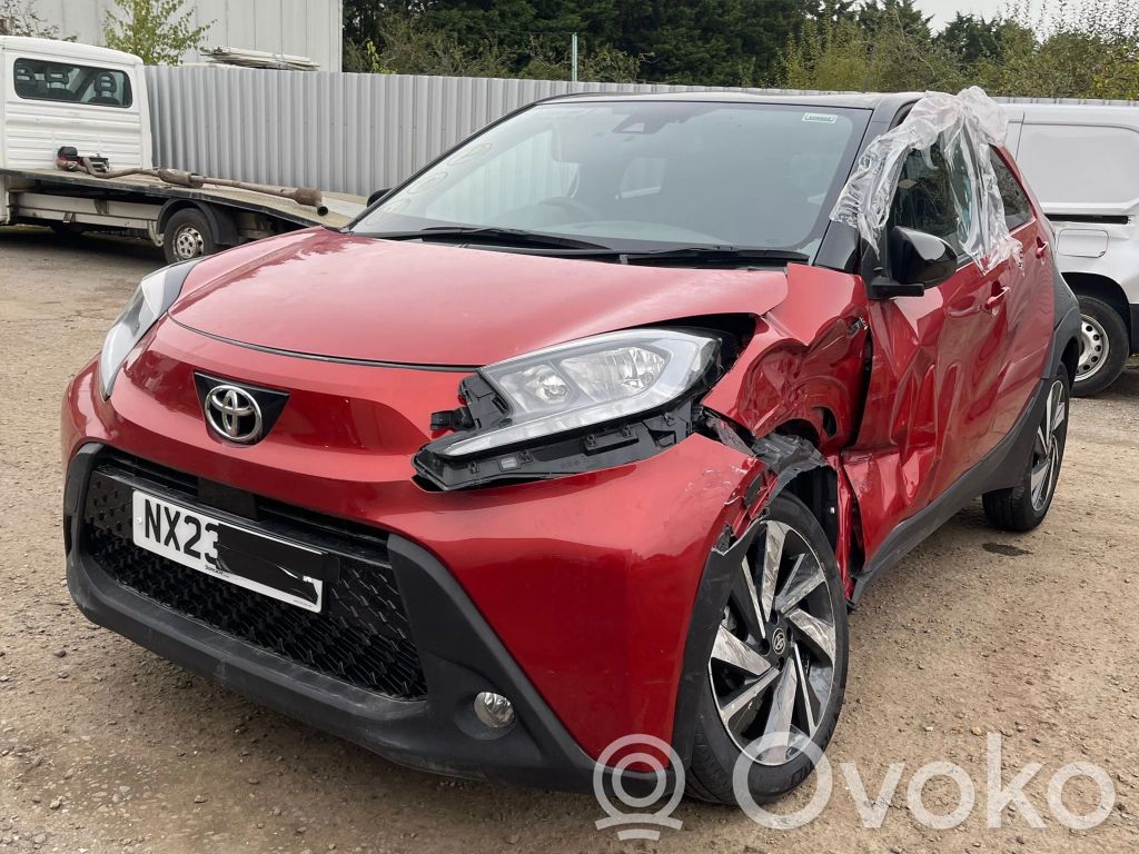 Aygo X Aygo X  887070H0