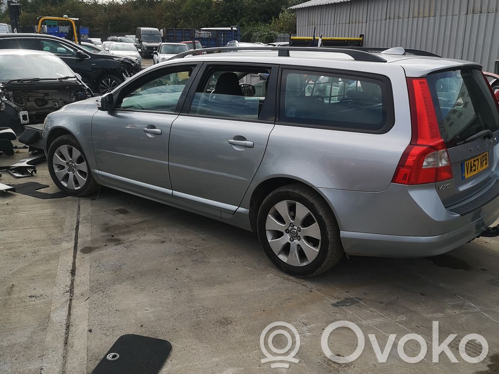 V70 S70, V70, V70 XC  0121715008