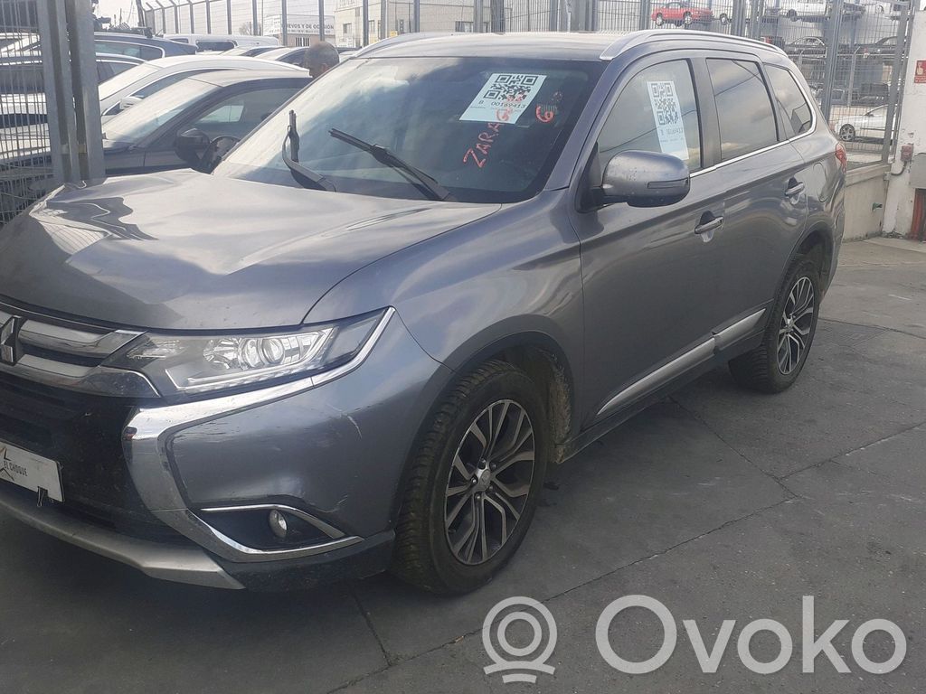 Outlander Outlander  5730B557