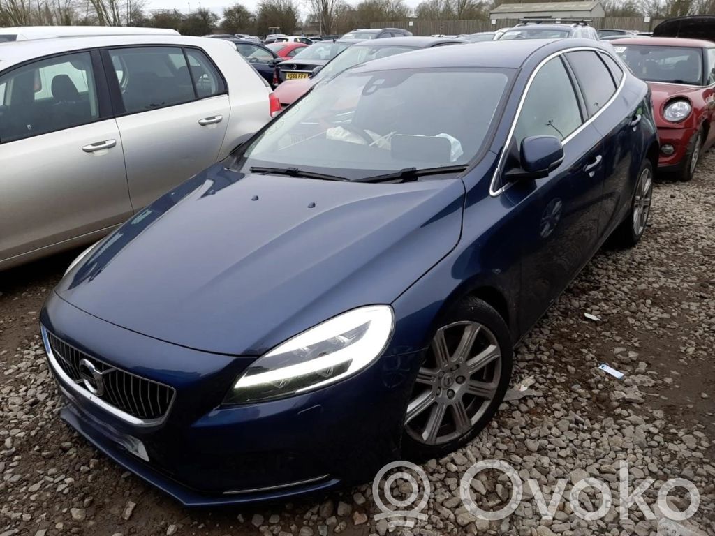 V40 S40, V40  31276216