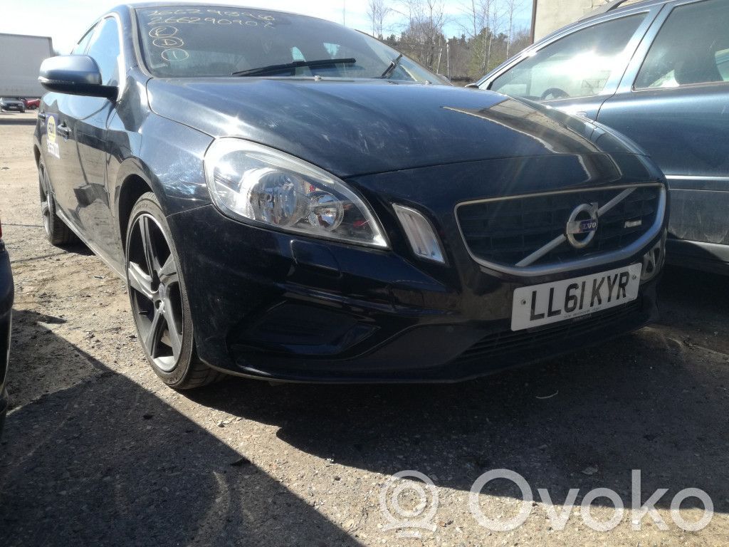 S60 S60  31387090