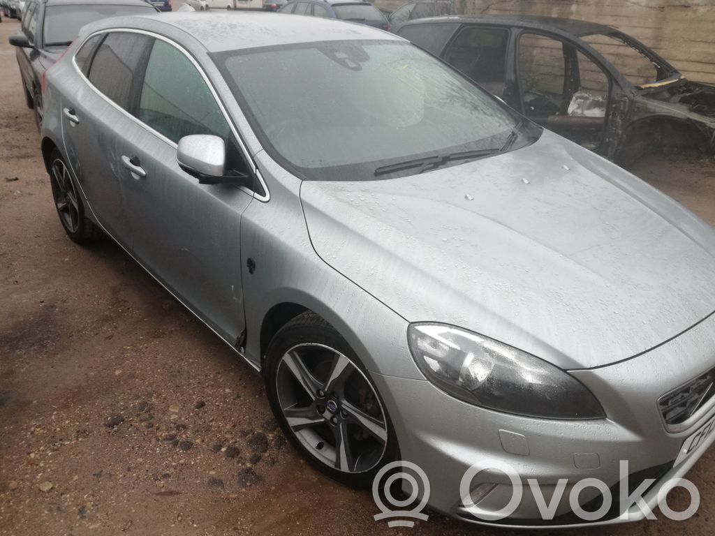 V40 S40, V40  31378572