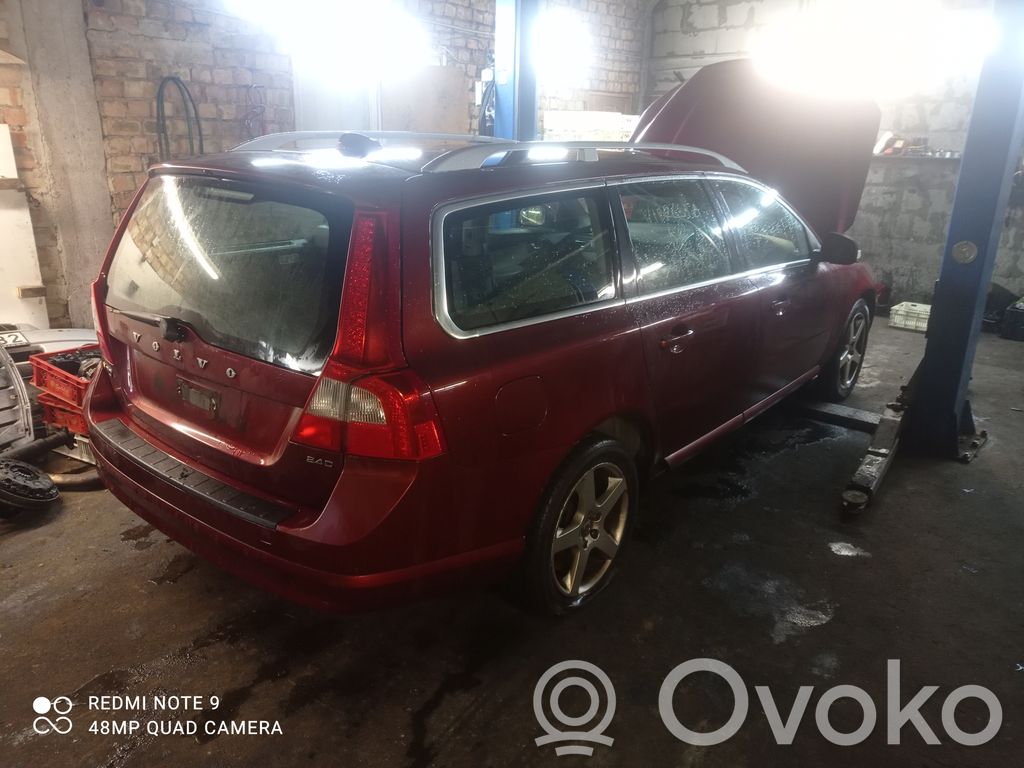 V70 S70, V70, V70 XC  30787684