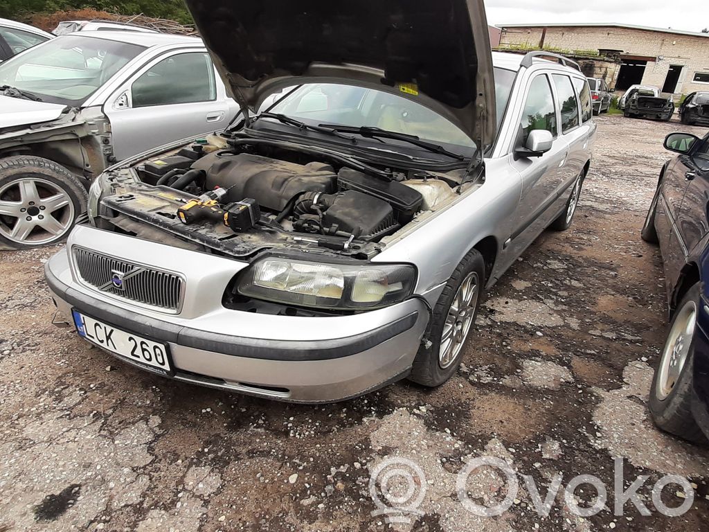 V70 S70, V70, V70 XC  9178761
