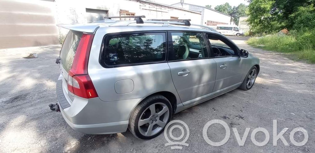 V70 S70, V70, V70 XC  39864353
