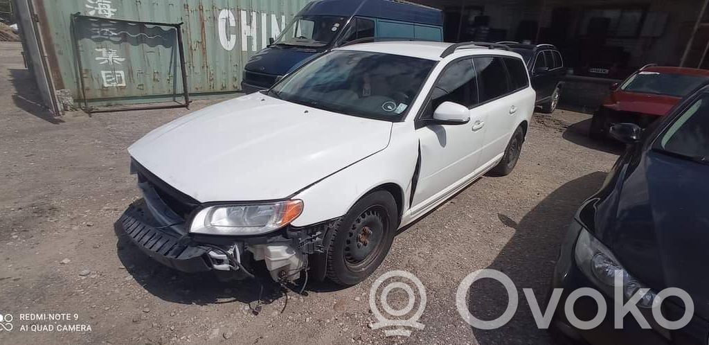 V70 S70, V70, V70 XC  6G916P082