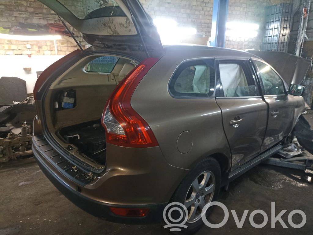 XC60 XC60  30744868