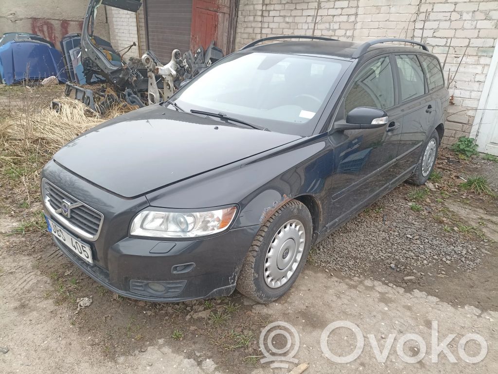 V50 V50  130732919700