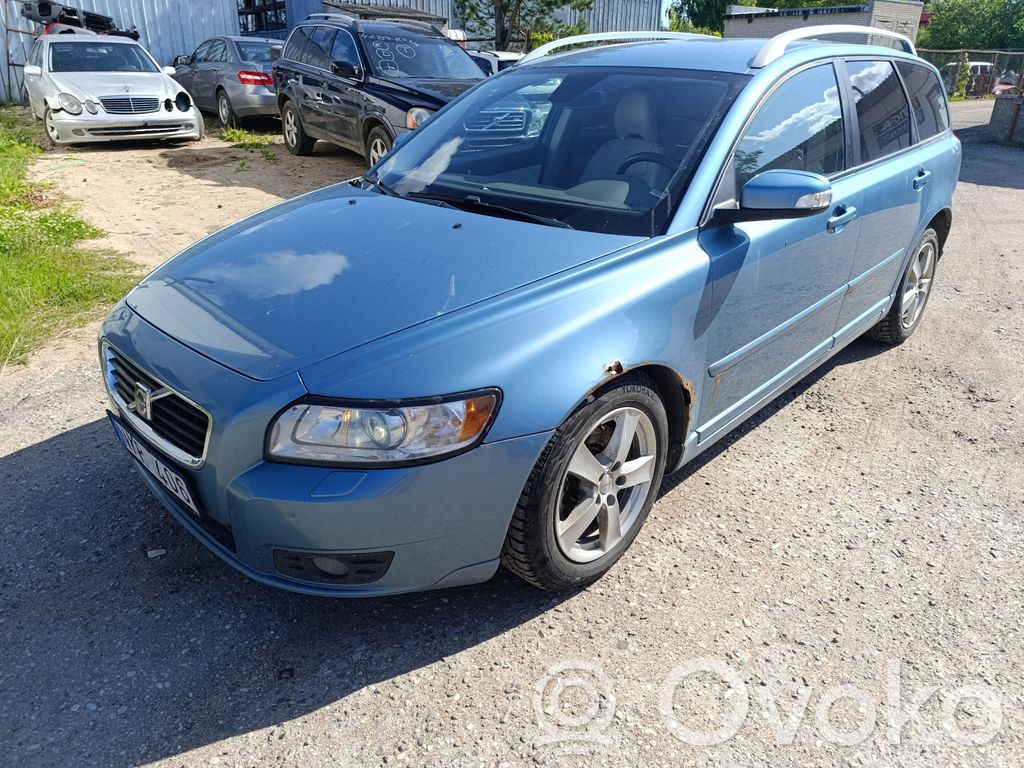 V50 V50  30794730