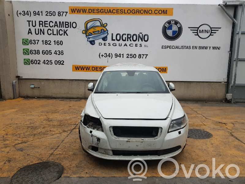 S40 S40, V40  31343548