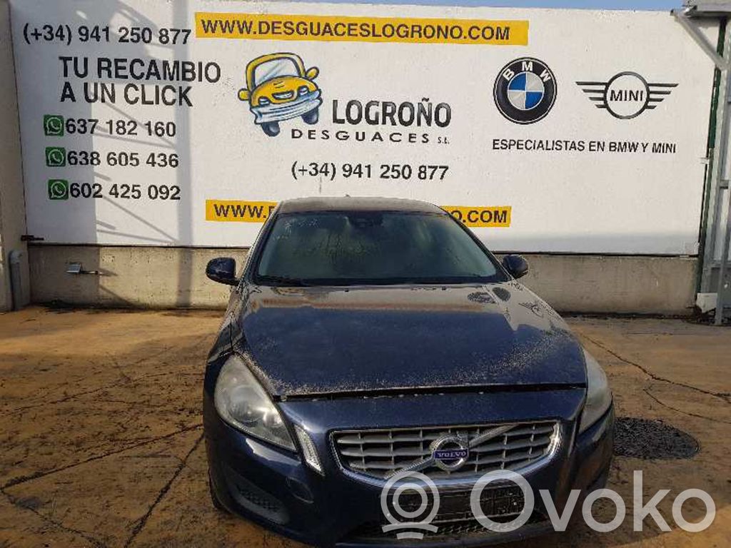 S60 S60  39862964