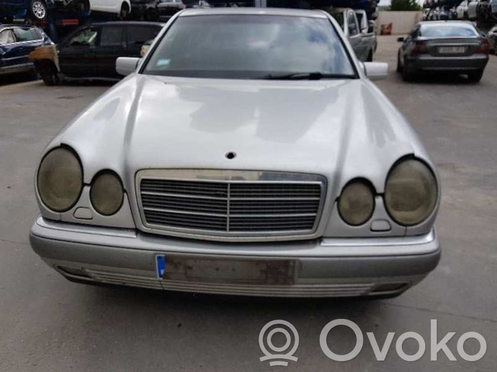 E W210 E-class, AMG (W124, W210, W211, W212, W213, C207, W238)  2106800068
