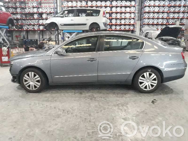 PASSAT B6 Passat  3C0407254F