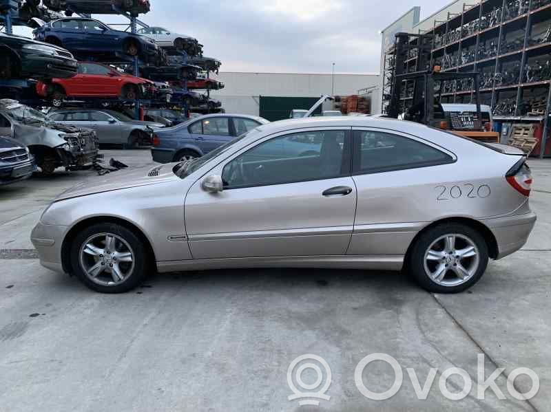 C W203 C-class, AMG (W202, W203, W204, W205, W206)  A2038201485