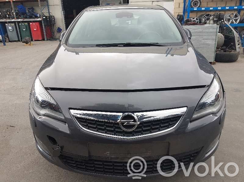 Astra J Astra  13305522