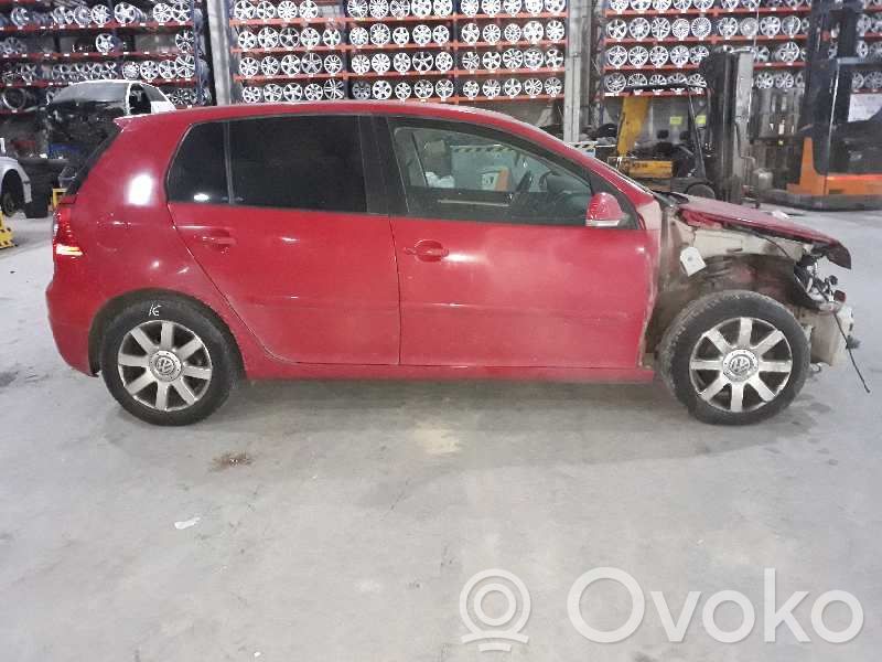 Golf Plus Golf  1K6833302AA