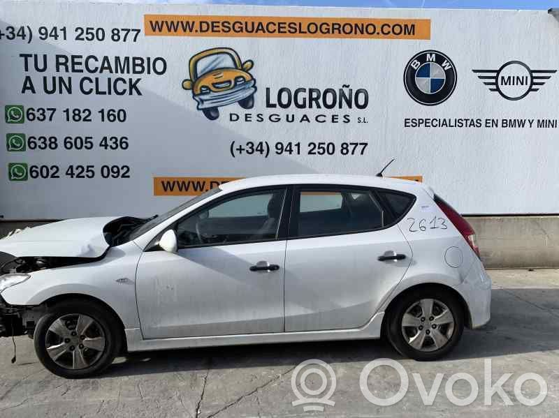 i30 i30  E6B