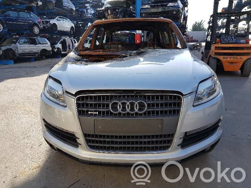 Q7 4L Q7  0001123024