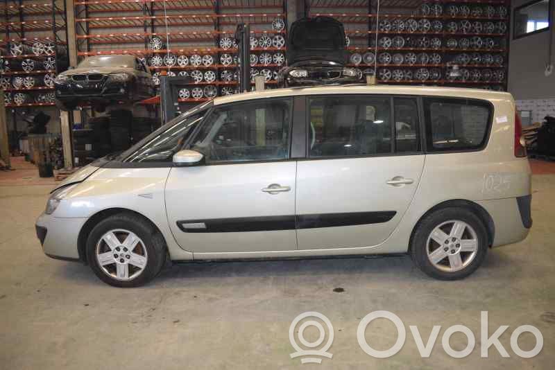 Espace IV Espace  8200260781