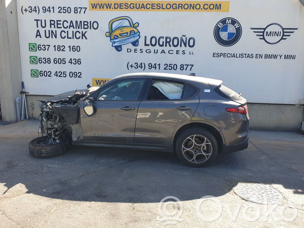 Stelvio Stelvio  50563997